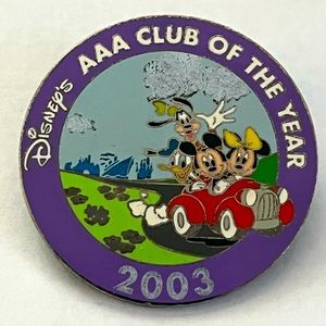 Disney AAA Club of the Year 2003 Car Mickey Goofy Minnie Pin